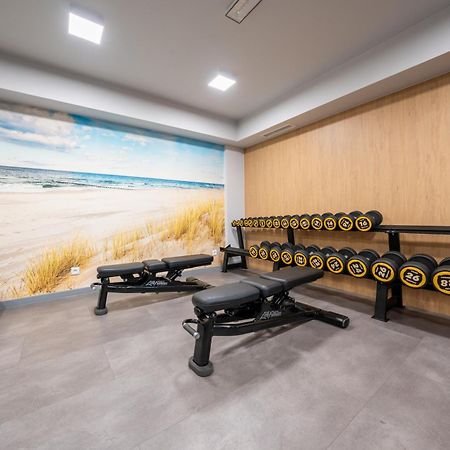 Miodowy Apartament Z Duzym Tarasem W Rewalu, Blisko Morza Экстерьер фото